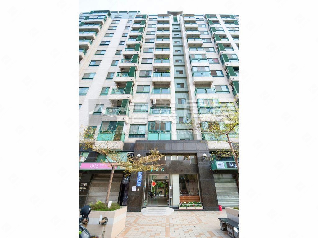 近曉明女中Ｉ世代大三房房屋室內格局與周邊環境