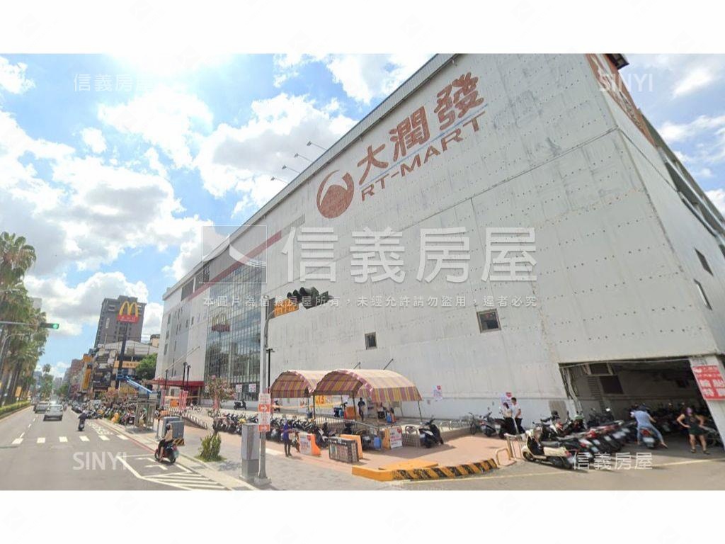 近曉明女中Ｉ世代大三房房屋室內格局與周邊環境