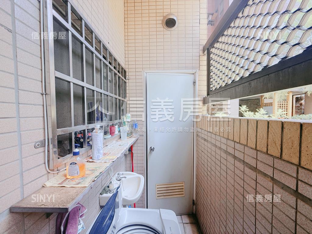 興進綠園道稀有金住店房屋室內格局與周邊環境