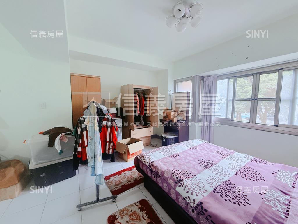 興進綠園道稀有金住店房屋室內格局與周邊環境