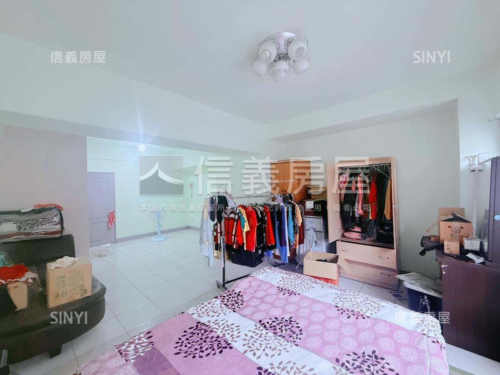 興進綠園道稀有金住店房屋室內格局與周邊環境