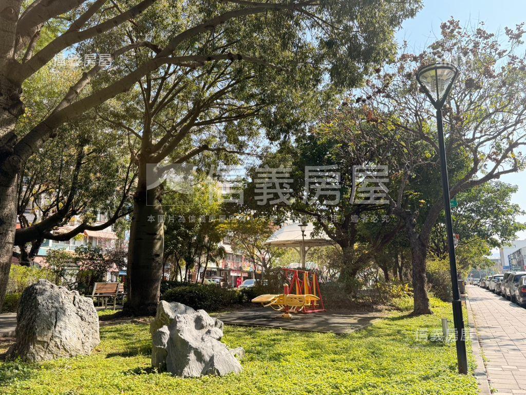 興進綠園道稀有金住店房屋室內格局與周邊環境