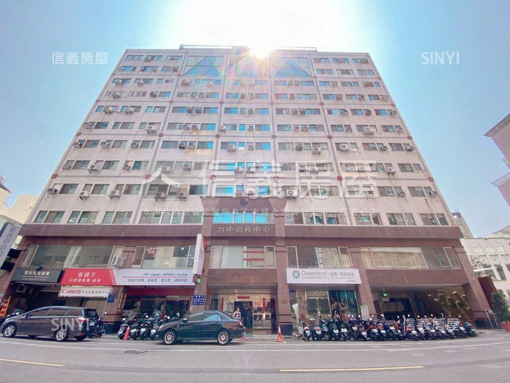 近文心森林捷運站電梯套房房屋室內格局與周邊環境