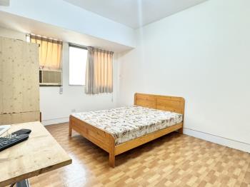 近文心森林捷運站電梯套房