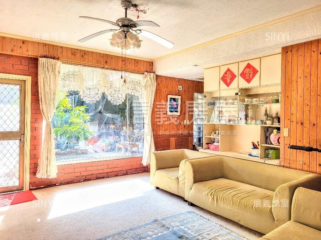 獨棟國家別墅大庭院房屋室內格局與周邊環境