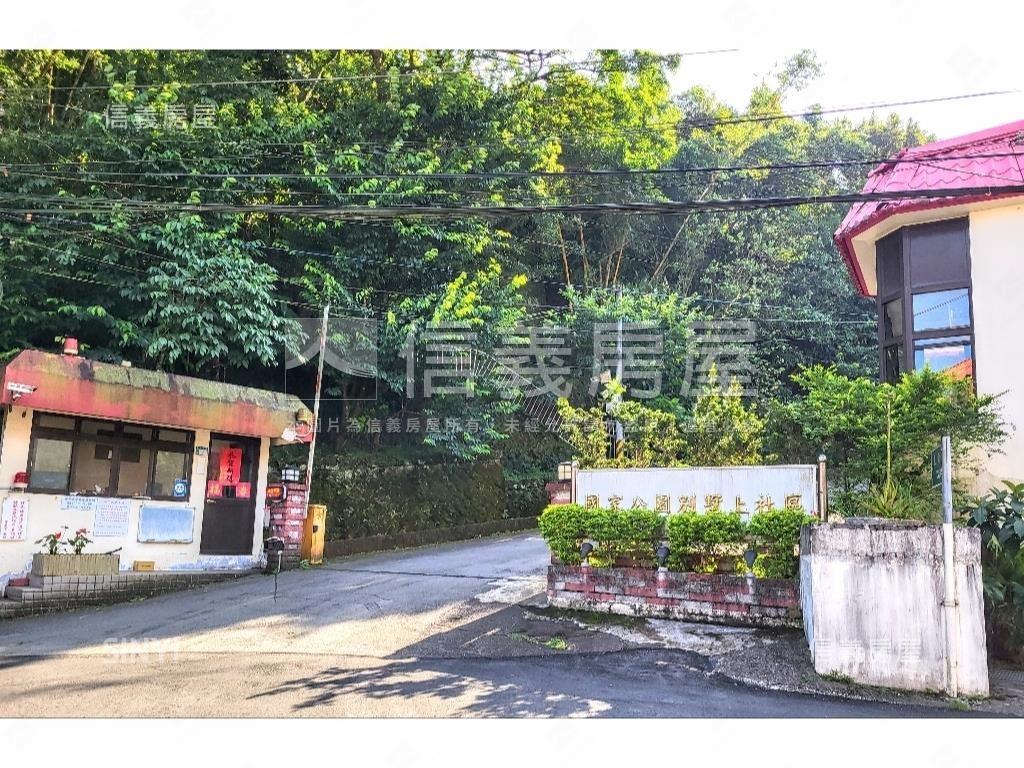 獨棟國家別墅大庭院房屋室內格局與周邊環境