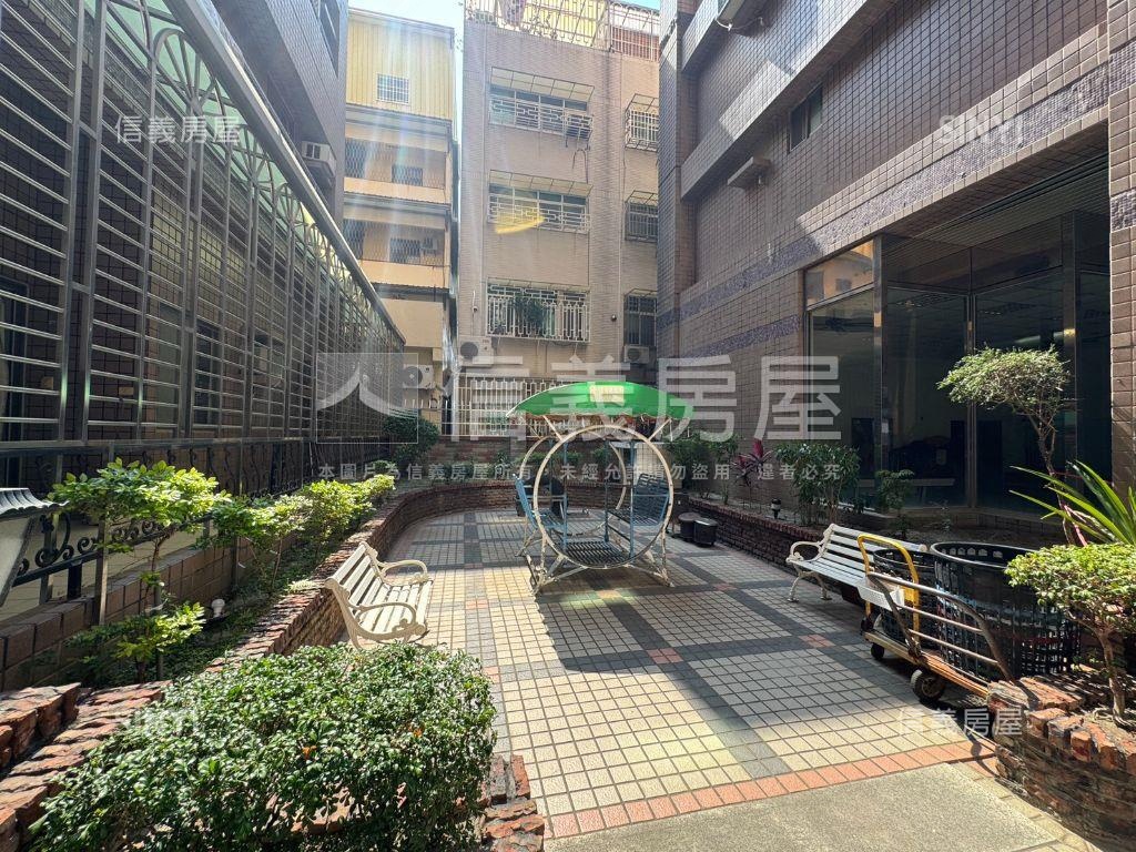 面龍華國中三房平車房屋室內格局與周邊環境