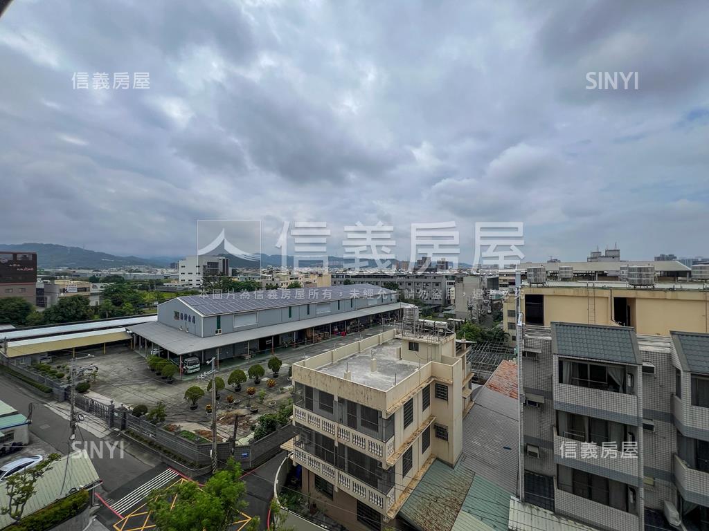 靓★近成功商圈美兩房平車房屋室內格局與周邊環境