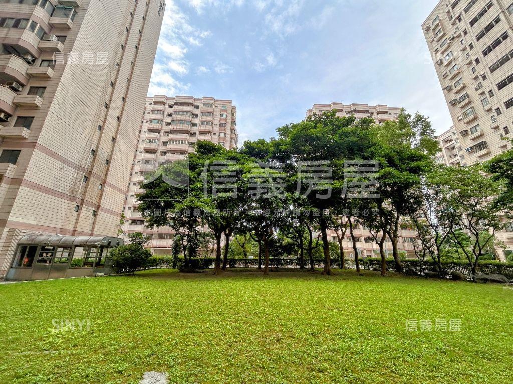 稀有*國泰近未來捷運站房屋室內格局與周邊環境