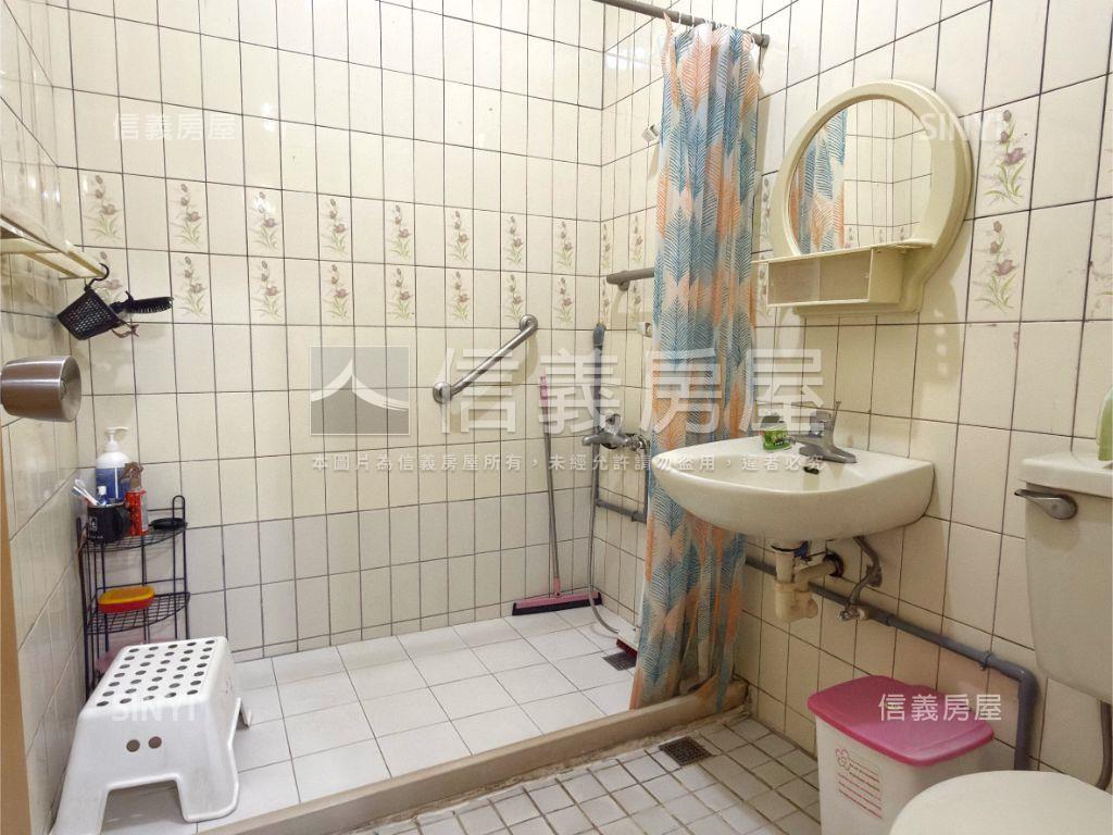 連勝街方正黃金三樓房屋室內格局與周邊環境