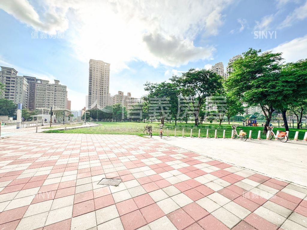 遠雄ＰＡＲＫ１６美宅房屋室內格局與周邊環境