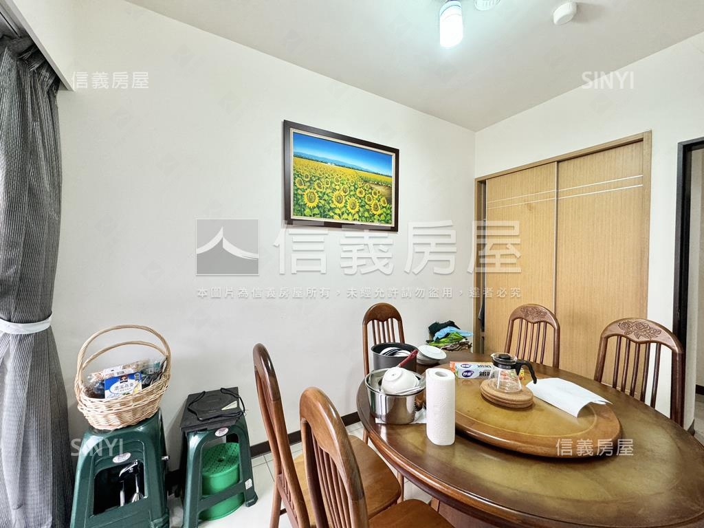 墨爾本朝南美妝三房車位房屋室內格局與周邊環境