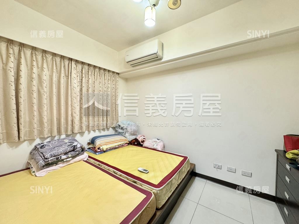 墨爾本朝南美妝三房車位房屋室內格局與周邊環境