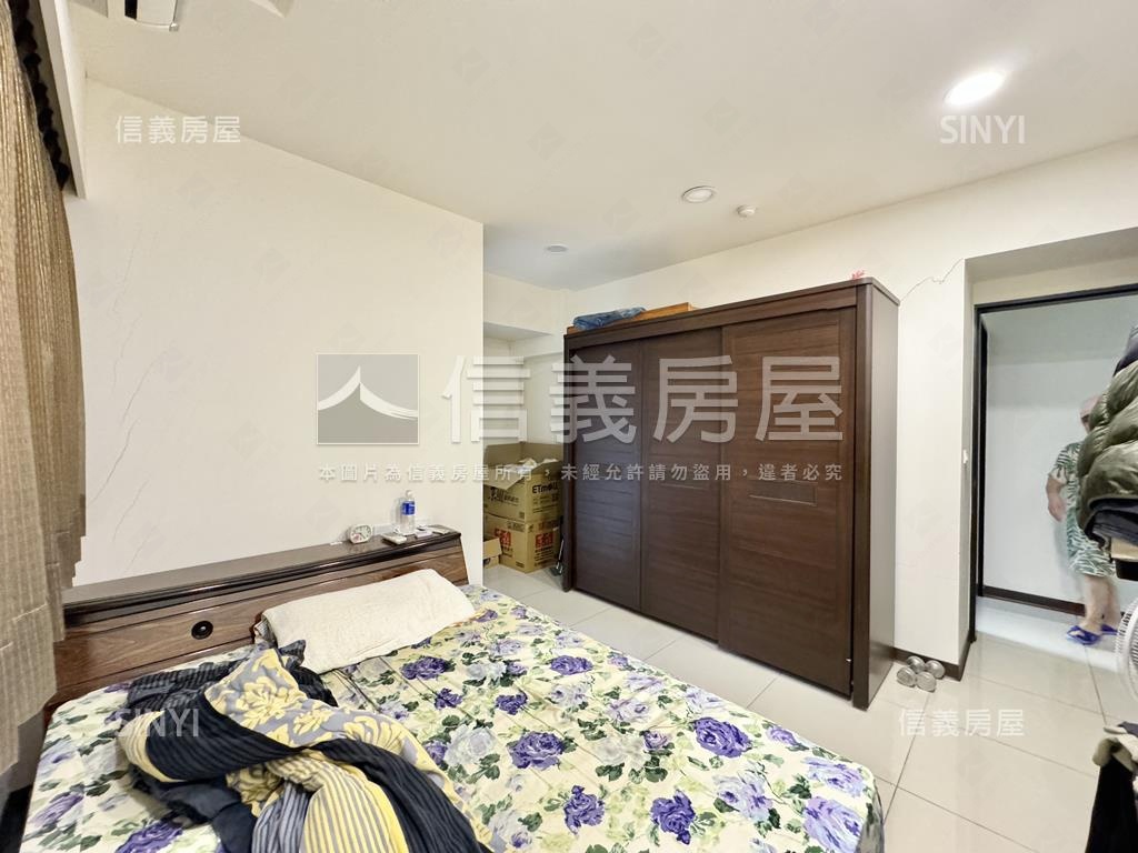 墨爾本朝南美妝三房車位房屋室內格局與周邊環境