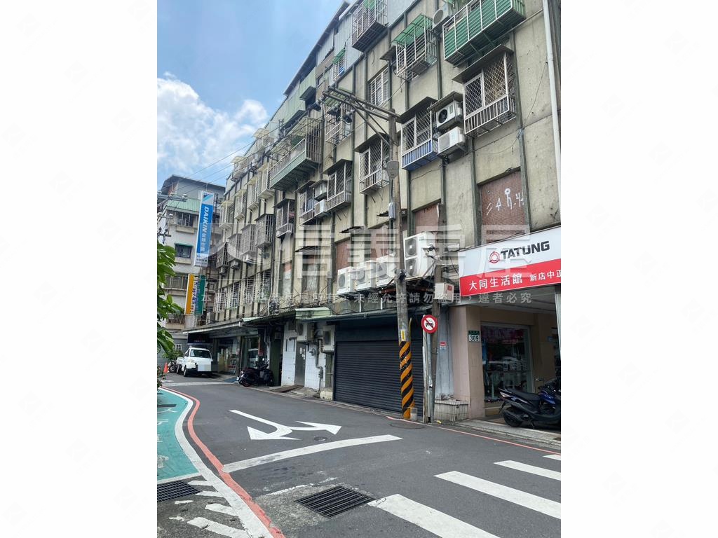 ＄邊間公寓˙聚寶盆＄房屋室內格局與周邊環境