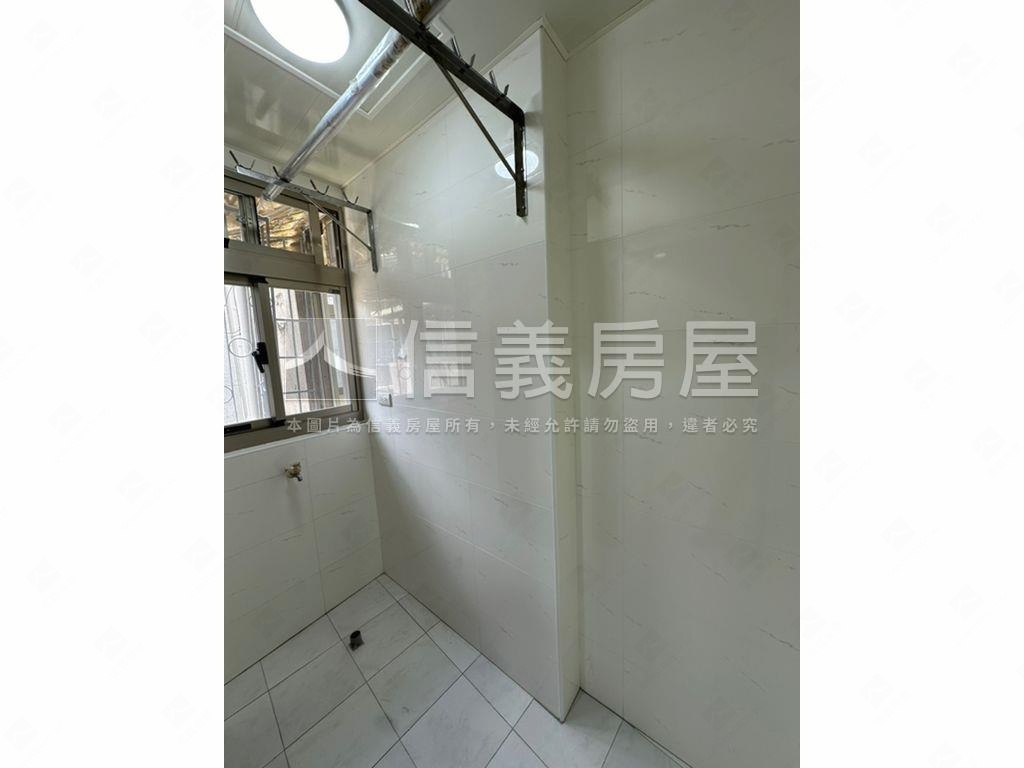 板橋車站四樓美寓房屋室內格局與周邊環境