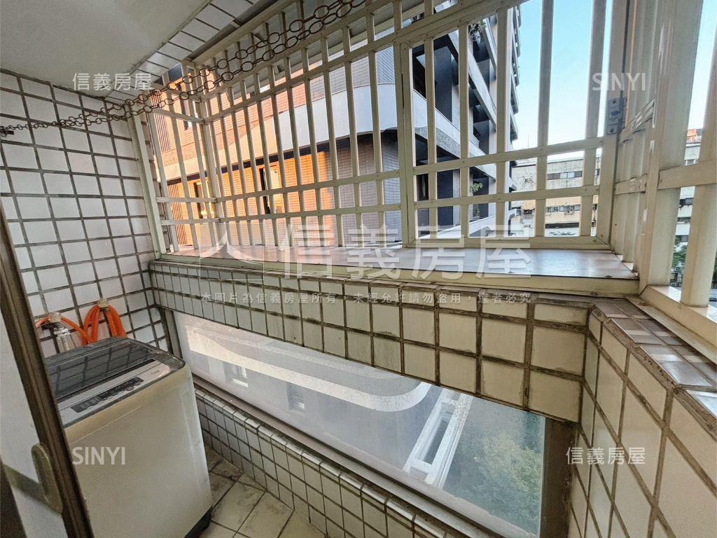 中國醫დ一中陽台大套房房屋室內格局與周邊環境