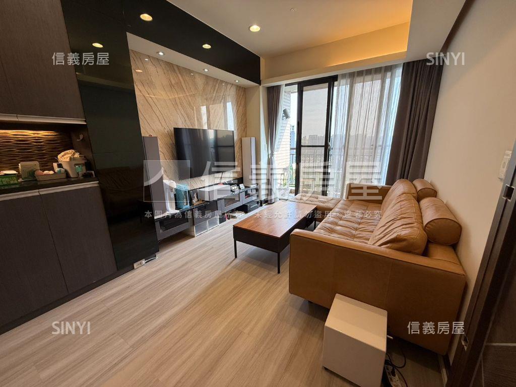 朝南次頂樓視野兩房平車位房屋室內格局與周邊環境