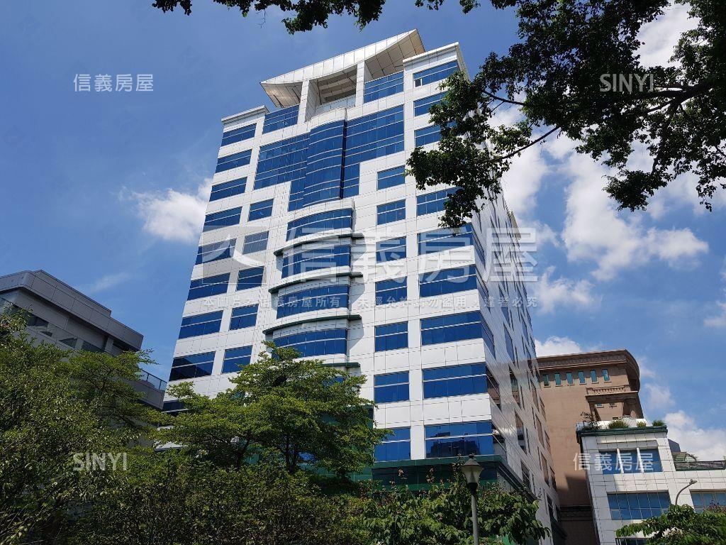 凱旋鋼骨１７６坪三面採光房屋室內格局與周邊環境