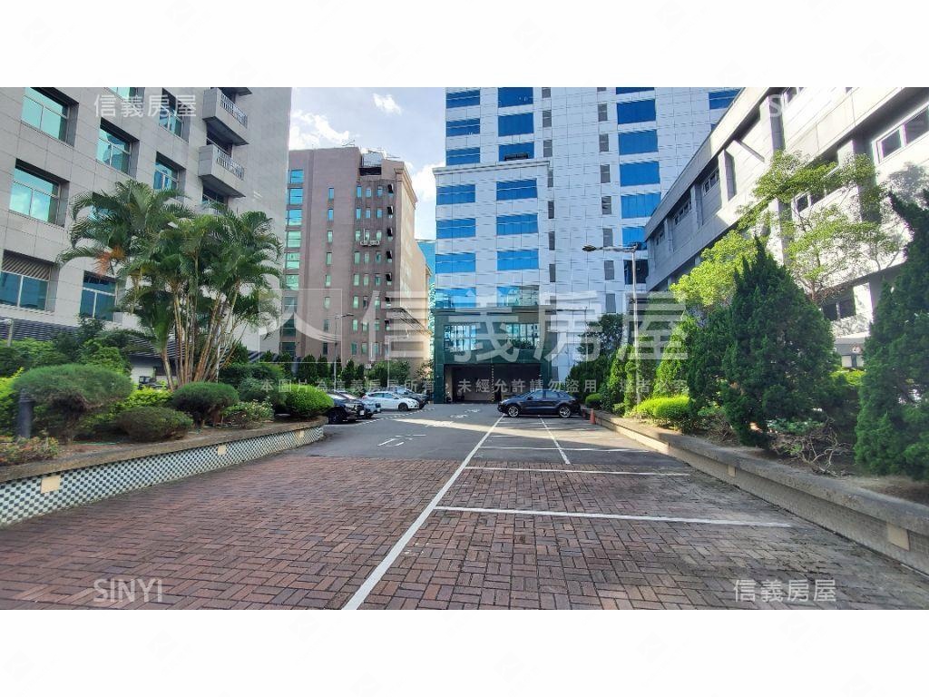 凱旋鋼骨１７６坪三面採光房屋室內格局與周邊環境
