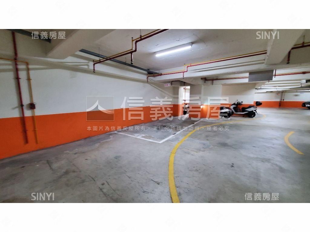 凱旋鋼骨１７６坪三面採光房屋室內格局與周邊環境