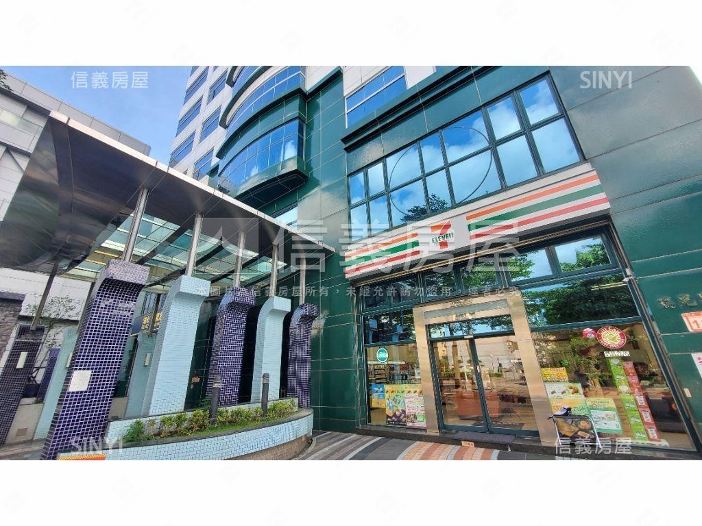 凱旋鋼骨１７６坪三面採光房屋室內格局與周邊環境