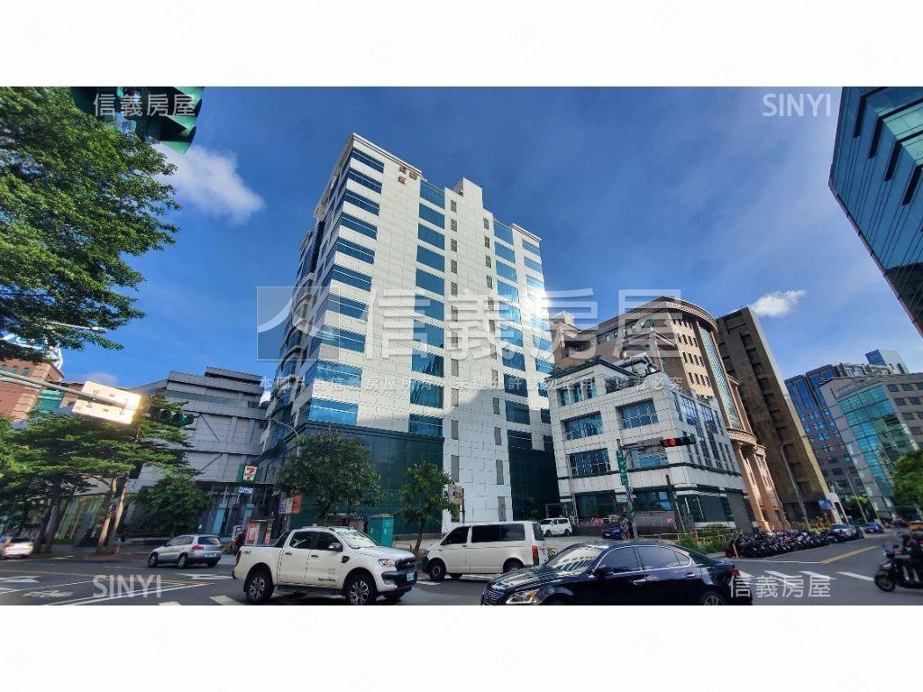 凱旋鋼骨１７６坪三面採光房屋室內格局與周邊環境