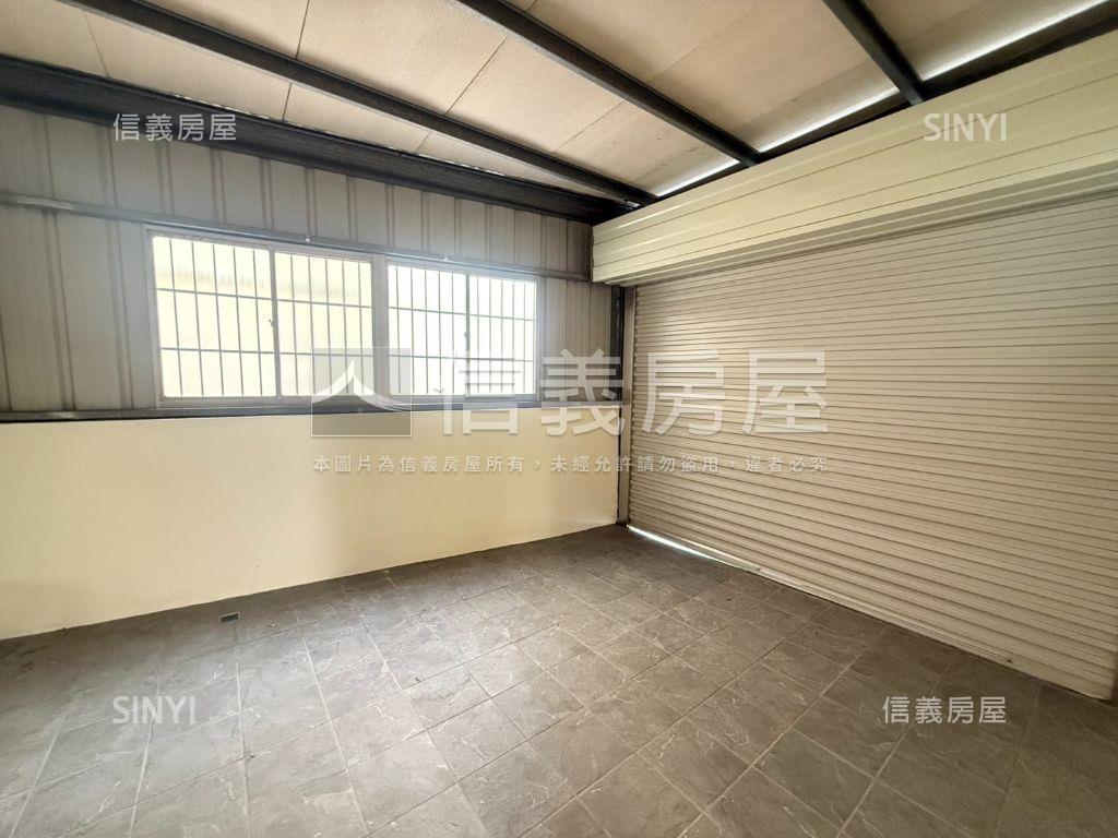 國泰雙面採光邊間墅房屋室內格局與周邊環境