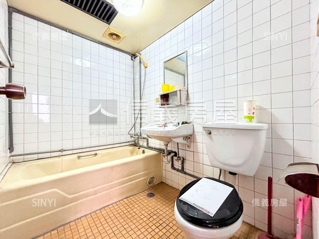 桃園車站電梯三房房屋室內格局與周邊環境