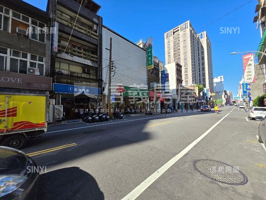 桃園車站電梯三房房屋室內格局與周邊環境