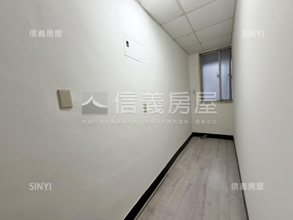 延吉４樓獨戶大空間房屋室內格局與周邊環境