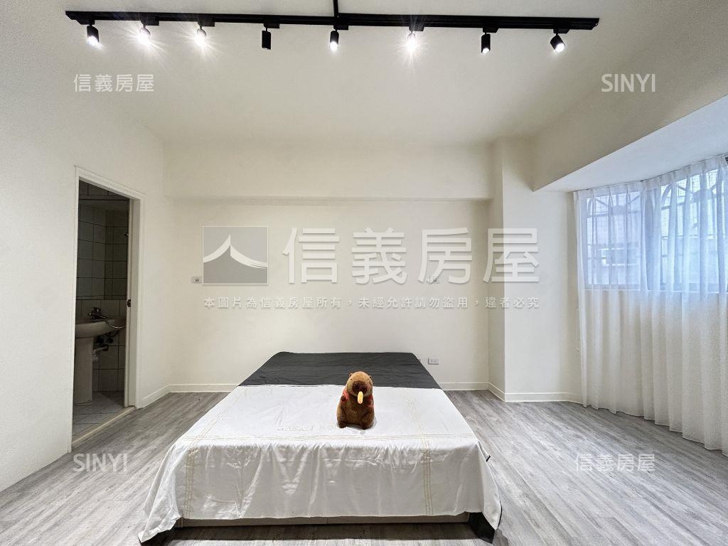 長億陽光三房機上車位讚房屋室內格局與周邊環境