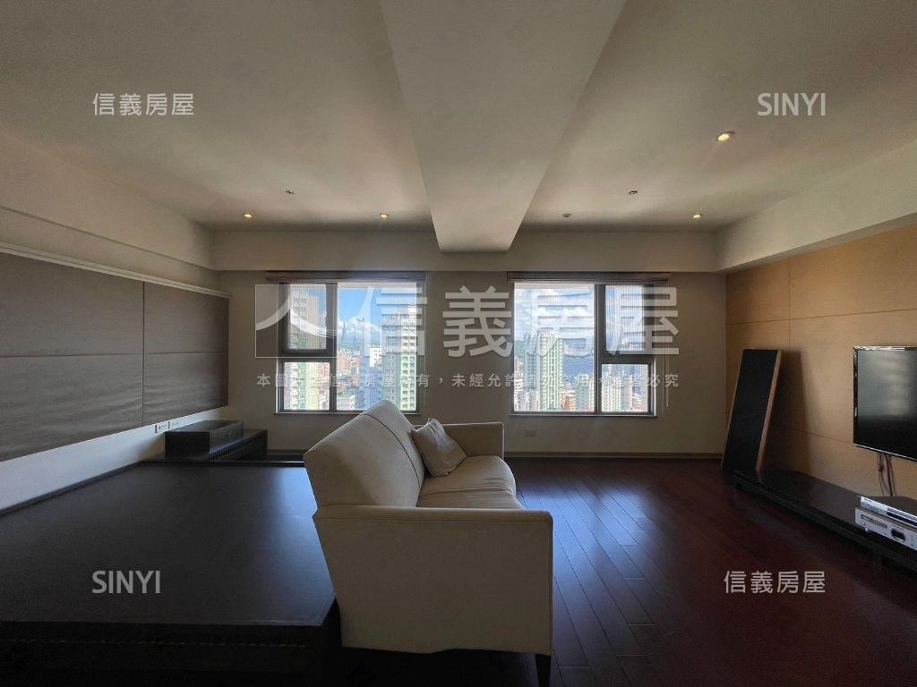 力麒樓中樓帝王美景雙車位房屋室內格局與周邊環境