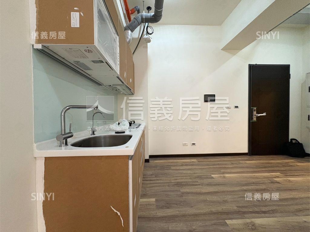 近Ｇ０９站全新落成小資宅房屋室內格局與周邊環境