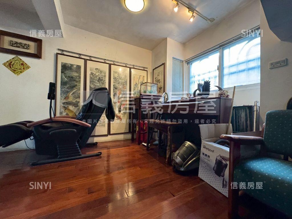 綠意盎然美麗打通透天房屋室內格局與周邊環境