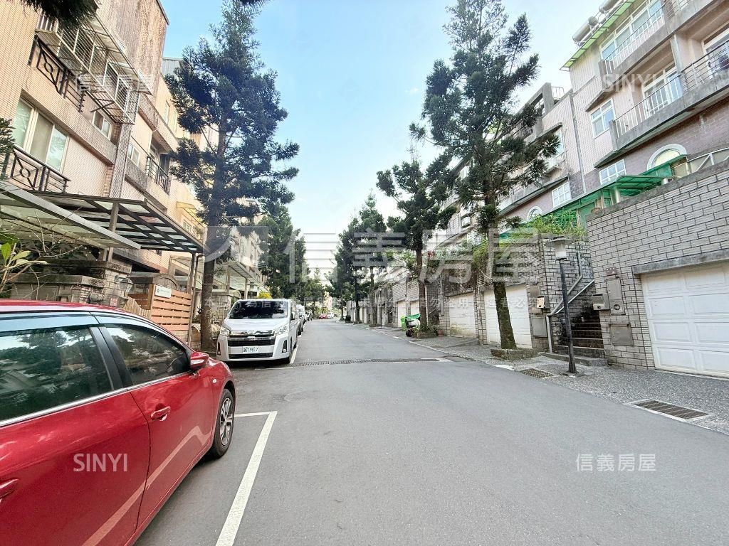 綠意盎然美麗打通透天房屋室內格局與周邊環境