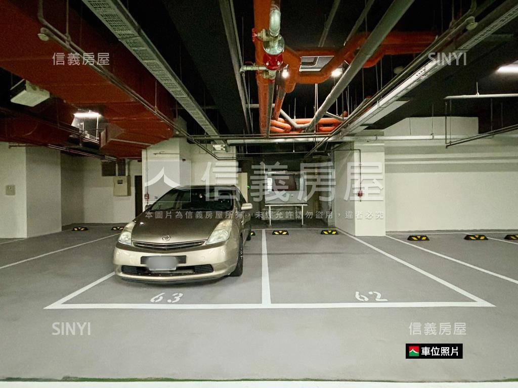 一品樓全新高樓景觀宅平車房屋室內格局與周邊環境