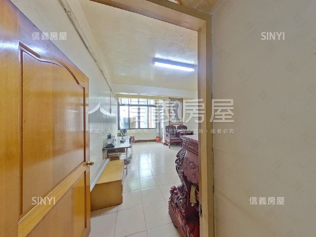 近捷運透天廠房房屋室內格局與周邊環境