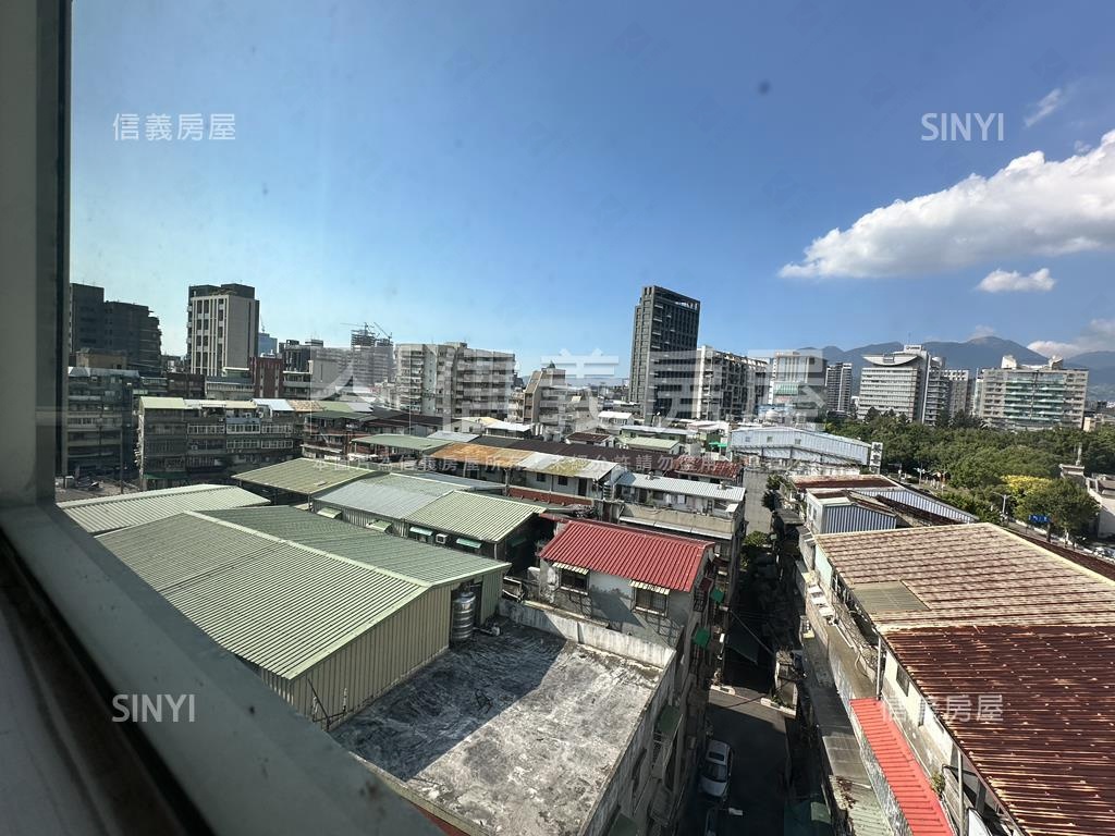 【雅宴】電梯兩房首選房屋室內格局與周邊環境