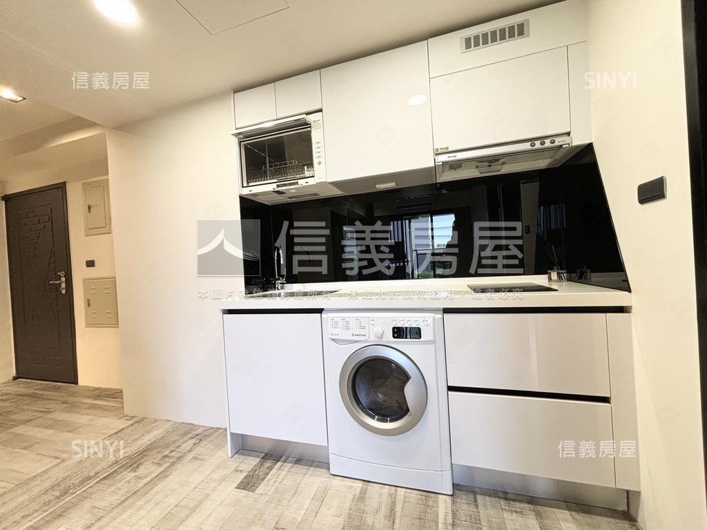 氧樂多美裝美宅坡平車位房屋室內格局與周邊環境