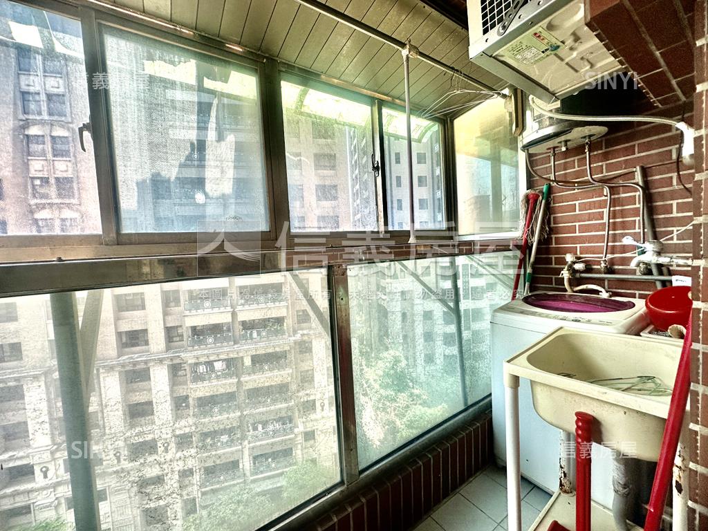 仁愛特區稀有小套房房屋室內格局與周邊環境