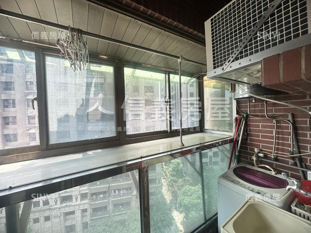 仁愛特區稀有小套房房屋室內格局與周邊環境