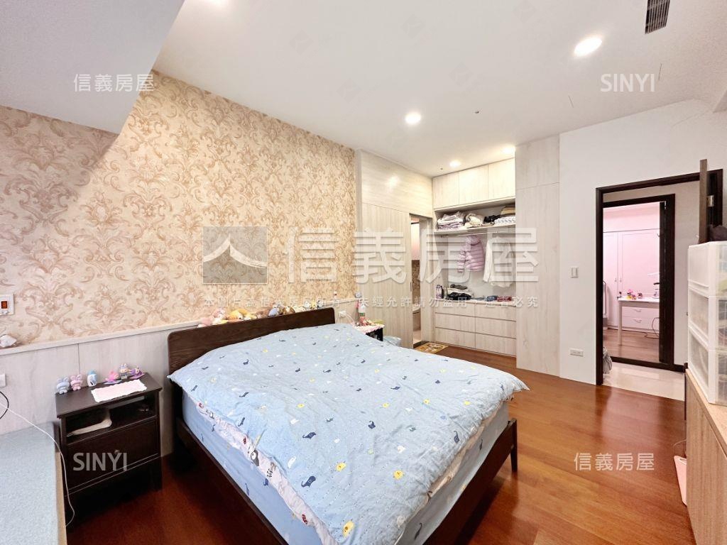 錸儷‧稀有精美露臺戶房屋室內格局與周邊環境