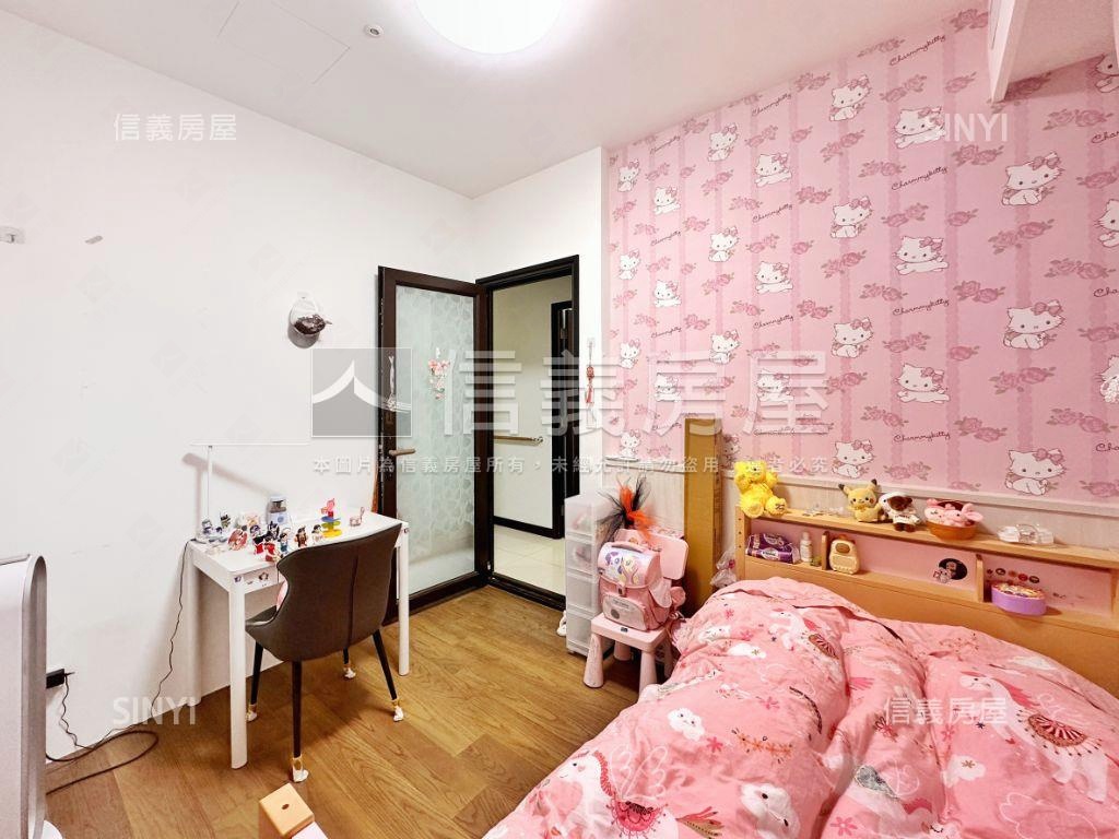 錸儷‧稀有精美露臺戶房屋室內格局與周邊環境