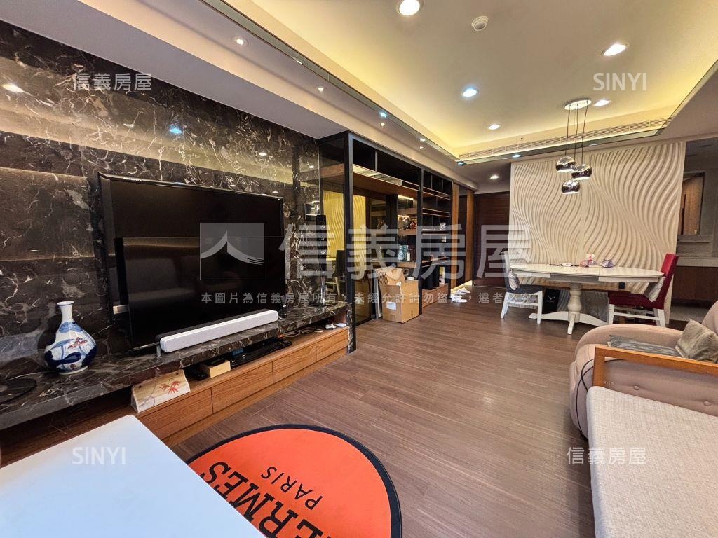 晴海高質感裝潢特殊戶房屋室內格局與周邊環境