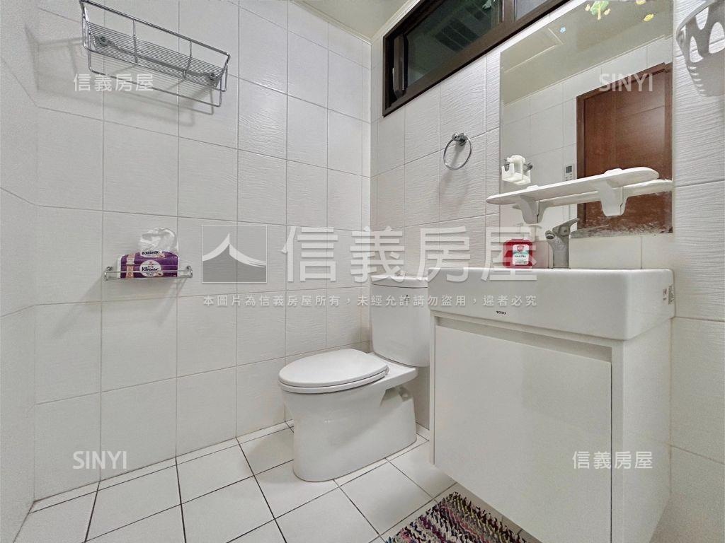 睿海高樓採光三房車位房屋室內格局與周邊環境