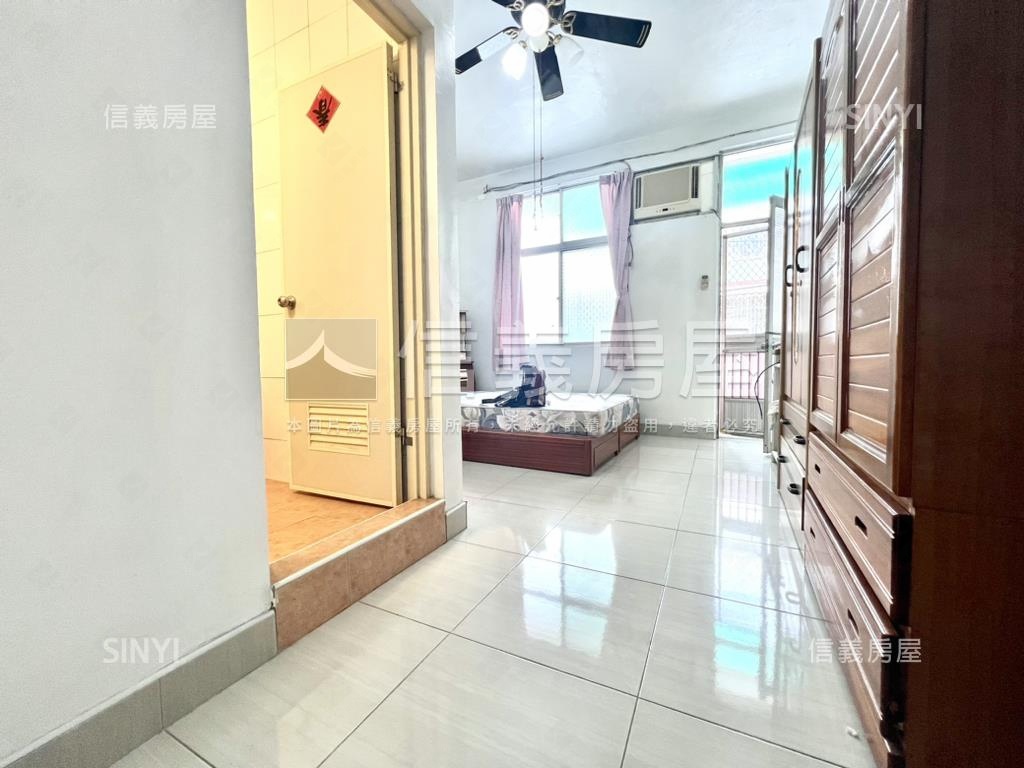 中華商圈陽光美透天房屋室內格局與周邊環境