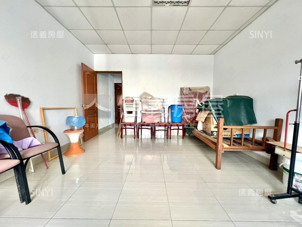 中華商圈朝南透天房屋室內格局與周邊環境