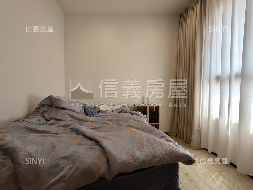 中港層峰百萬裝潢三房平車房屋室內格局與周邊環境
