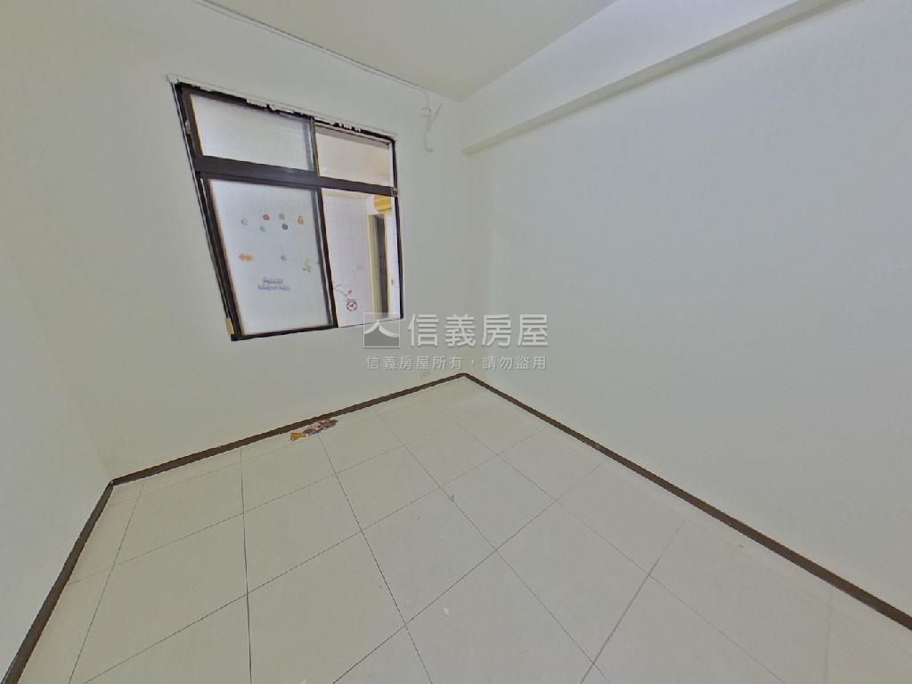 方正３房一樓房屋室內格局與周邊環境